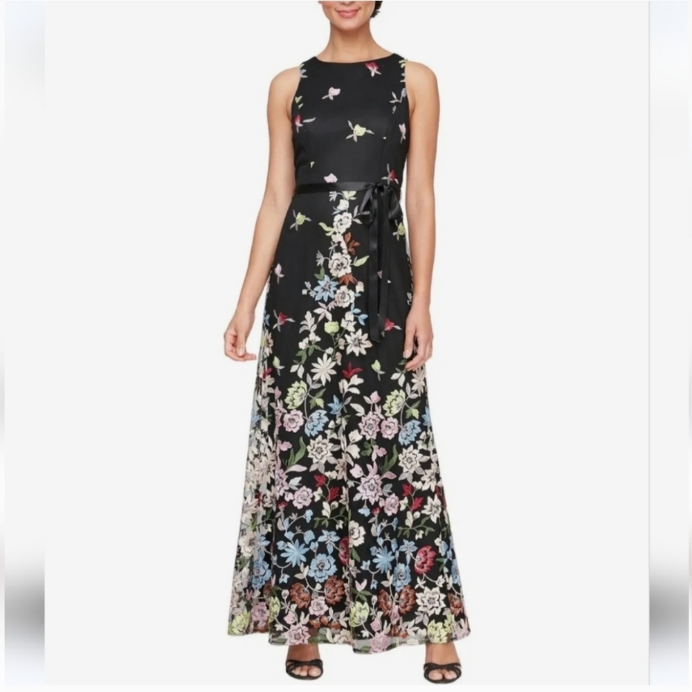 Alex Evenings Women's Long  Sleeveless Embroidered A Line Dress